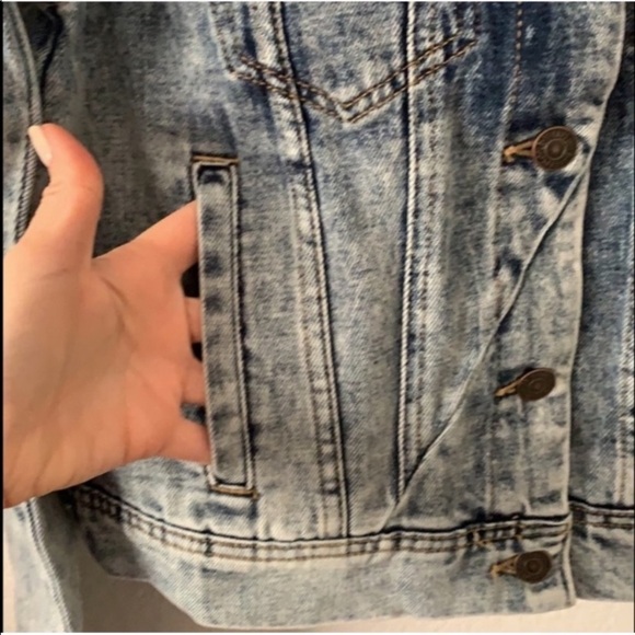 Free People Rumors Indigo Acid Wash Denim Jacket - Picture 8 of 10